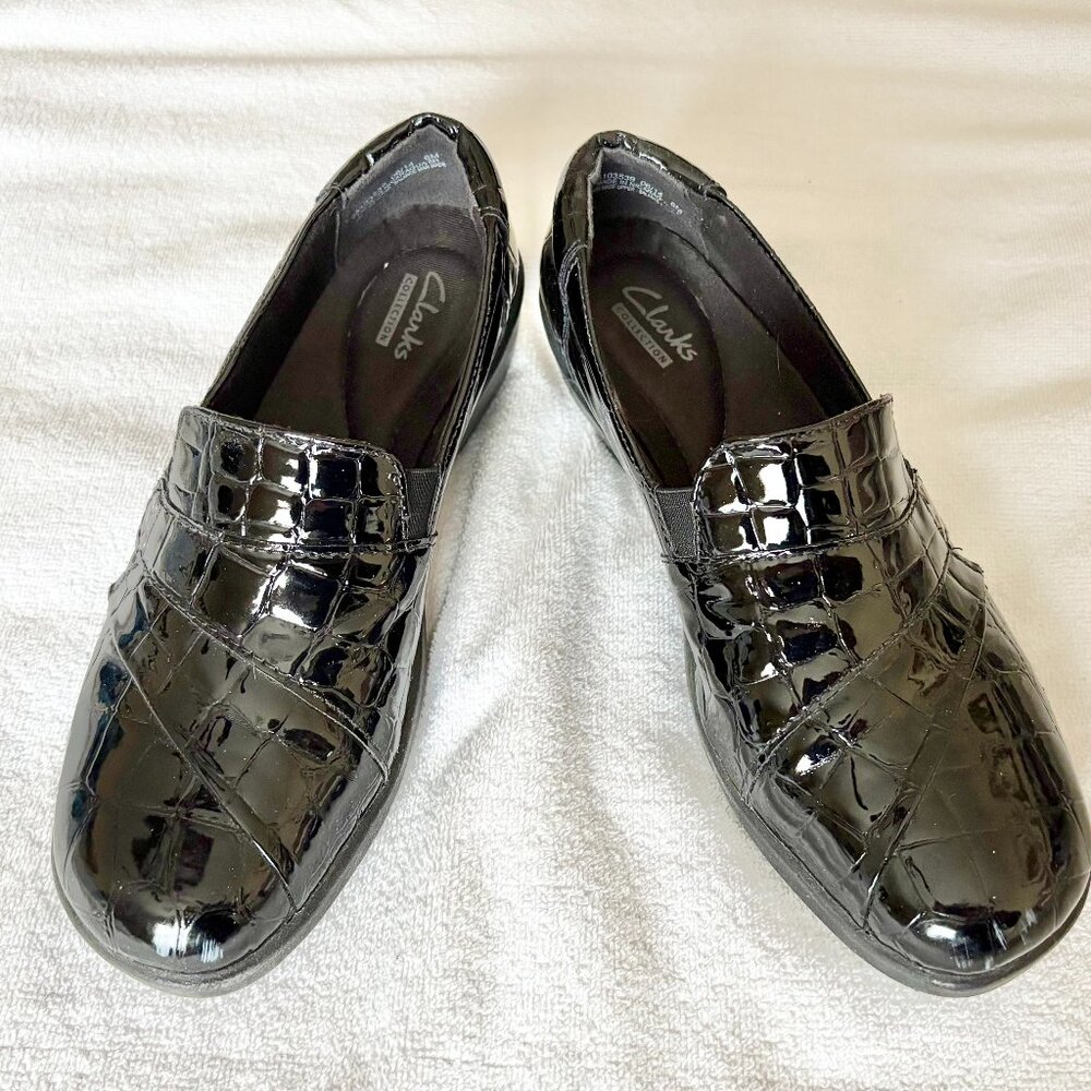 Clarks Black Patent Leather Loafers, Size 6M